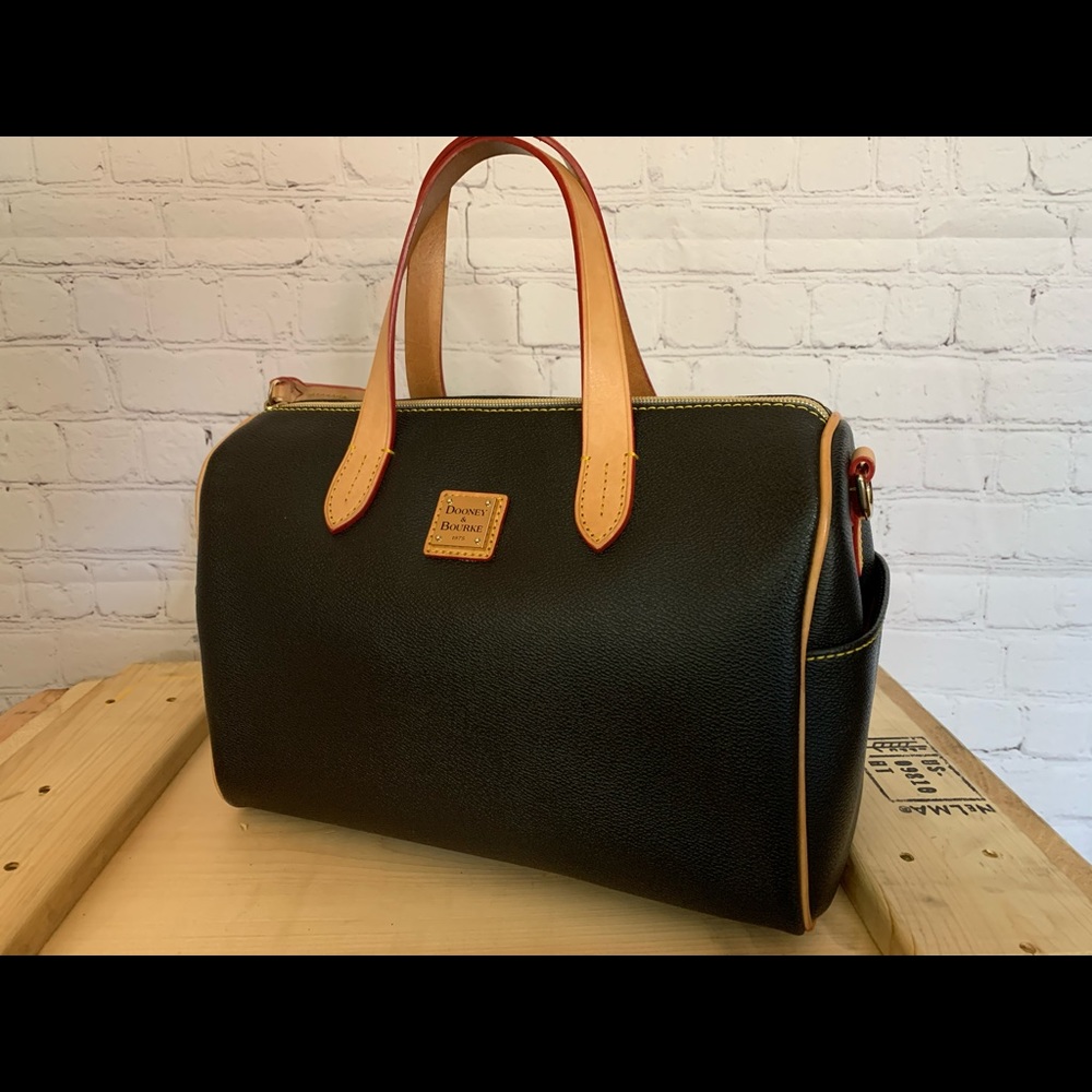 Dooney & Bourke, Olivia Satchel, Black &Tan